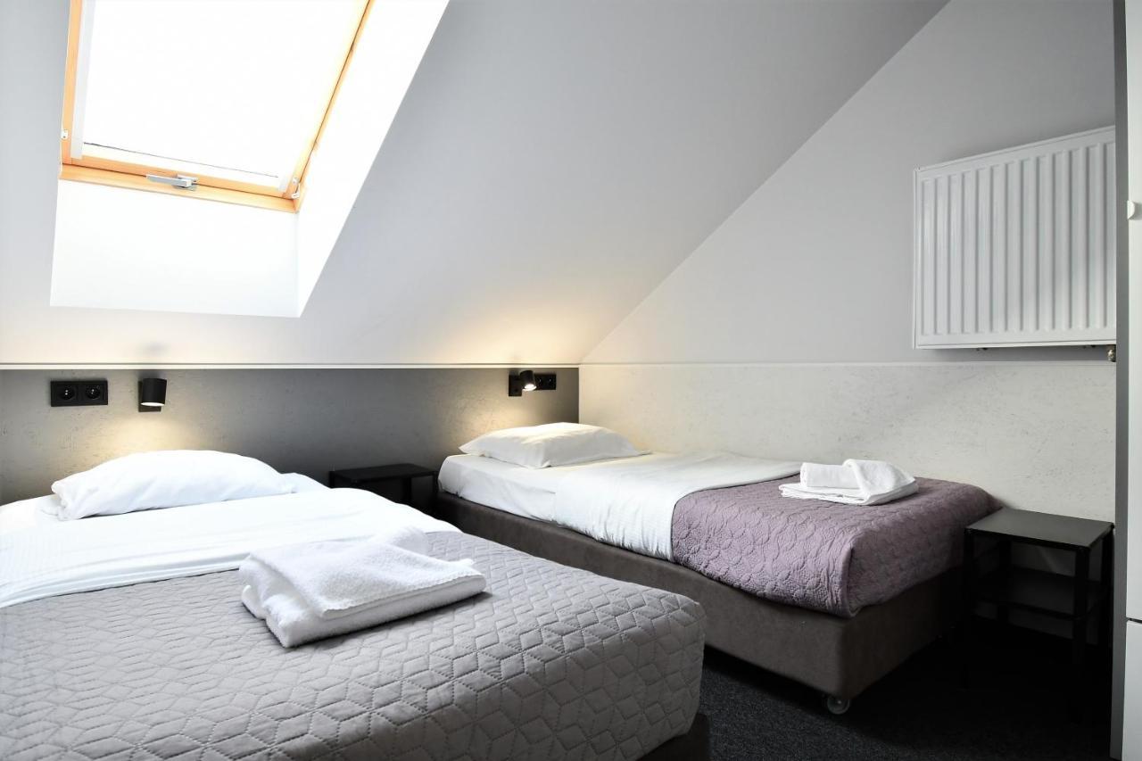 Frühstückspension Sleepinn Airport 3*