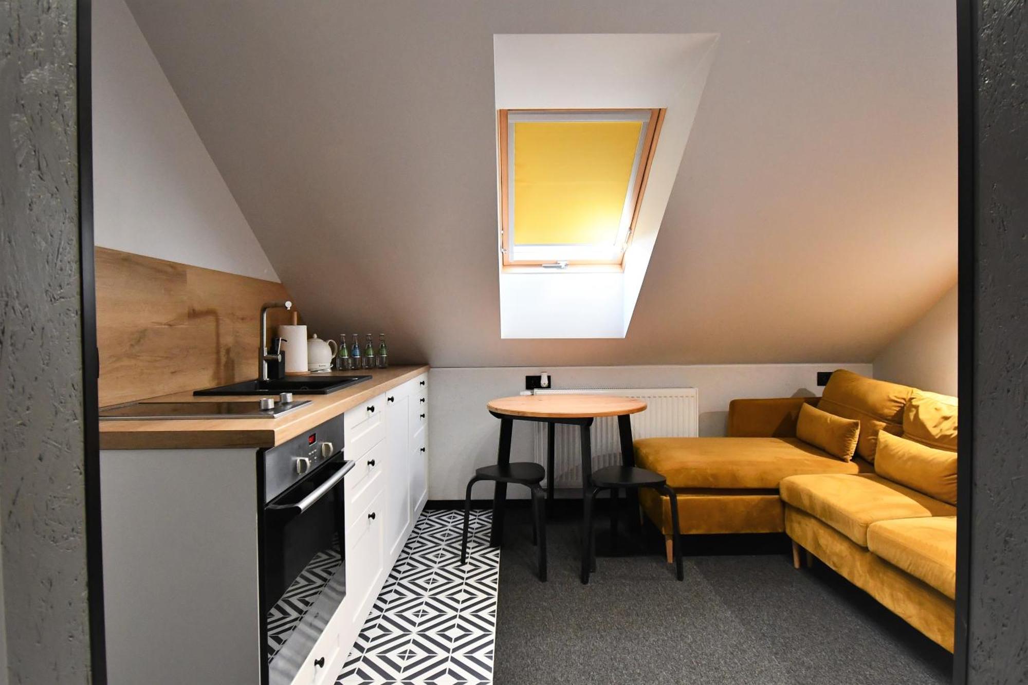 Frühstückspension Sleepinn Airport 3*
